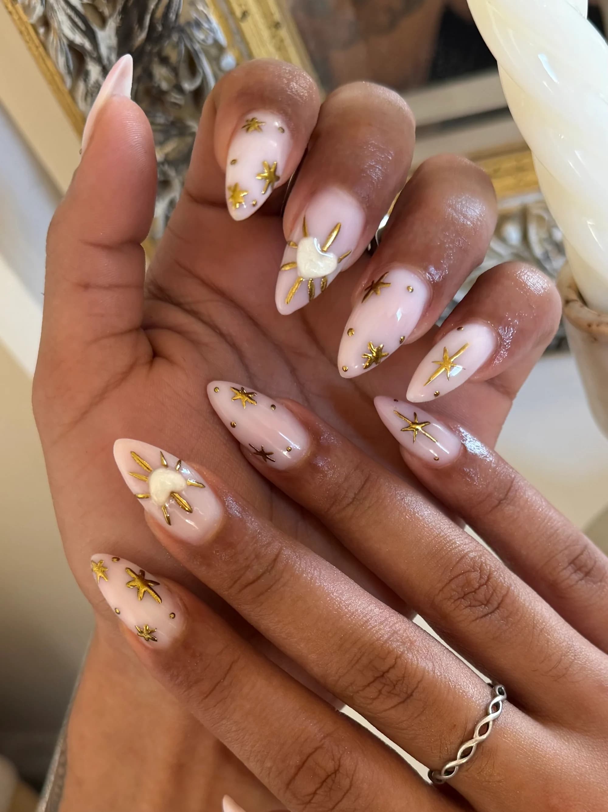 Pose gel et nail art par Reines Room, prothésiste ongulaire à Mérignac — création 1